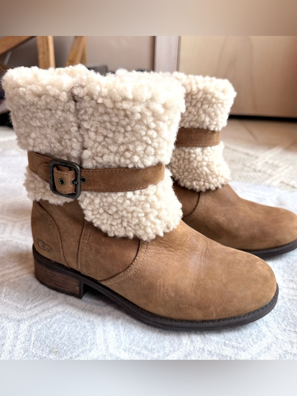 UGG Blayre II Shearling Cuff Buckle Ankle Boots Chestnut Suede Women's 6